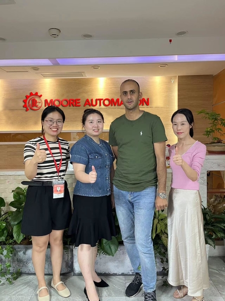 MOORE AUTOMATION LIMITED 製造者の生産ライン